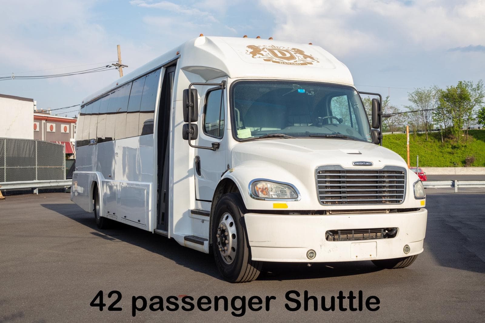 42-Passenger Shuttle Bus — photo 1